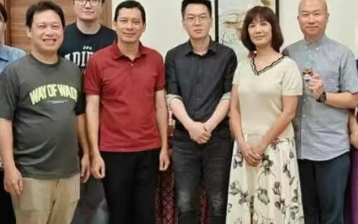 Travellet 商务会谈